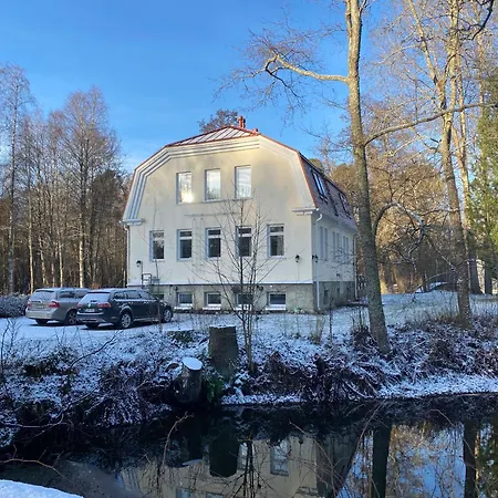 Daire Idyllic Charm- With A Moat! Kangasala