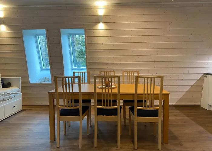 Daire Idyllic Charm- With A Moat!